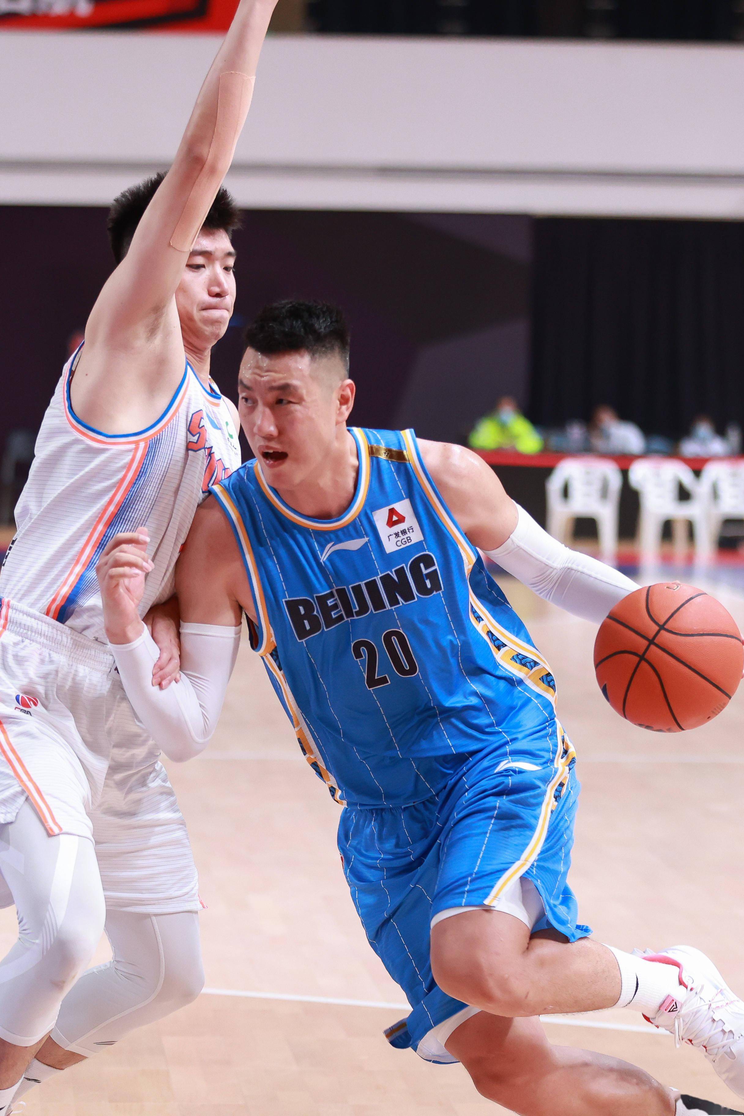 内外的热议 内外的热议