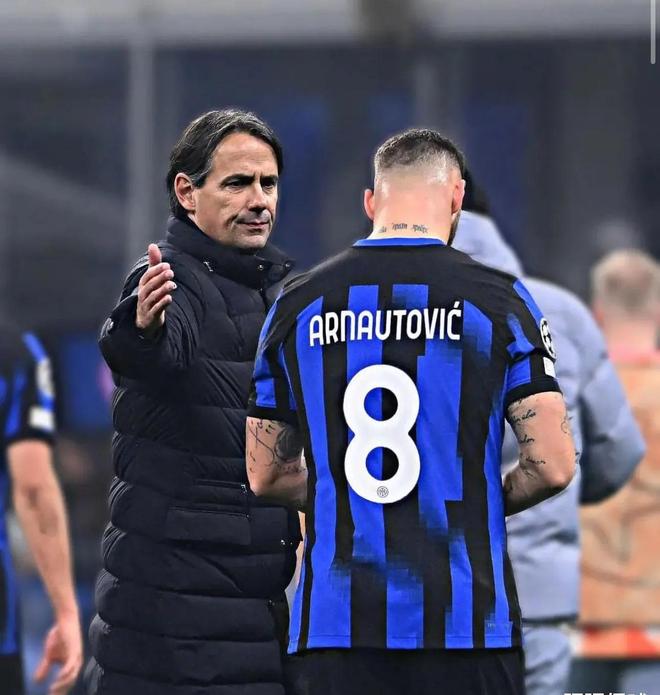 她凭借超人 她凭借超人